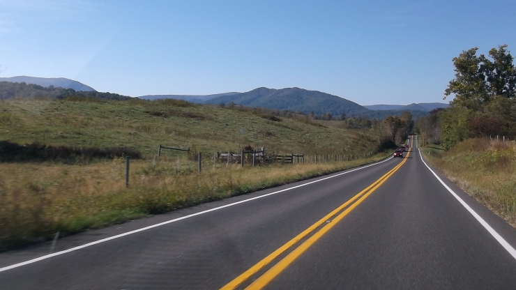 mountain-country-highway